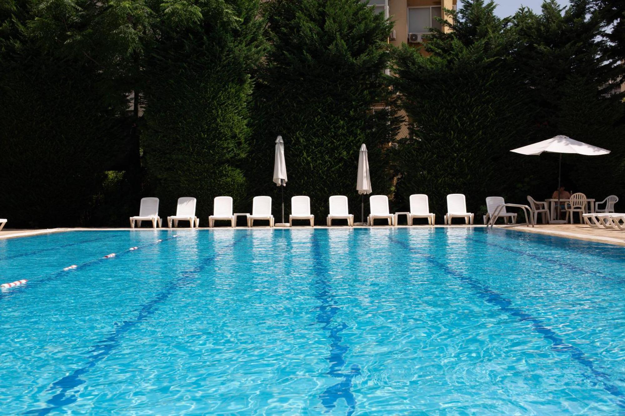Cosmopolitan Hotel Beirut Exterior foto